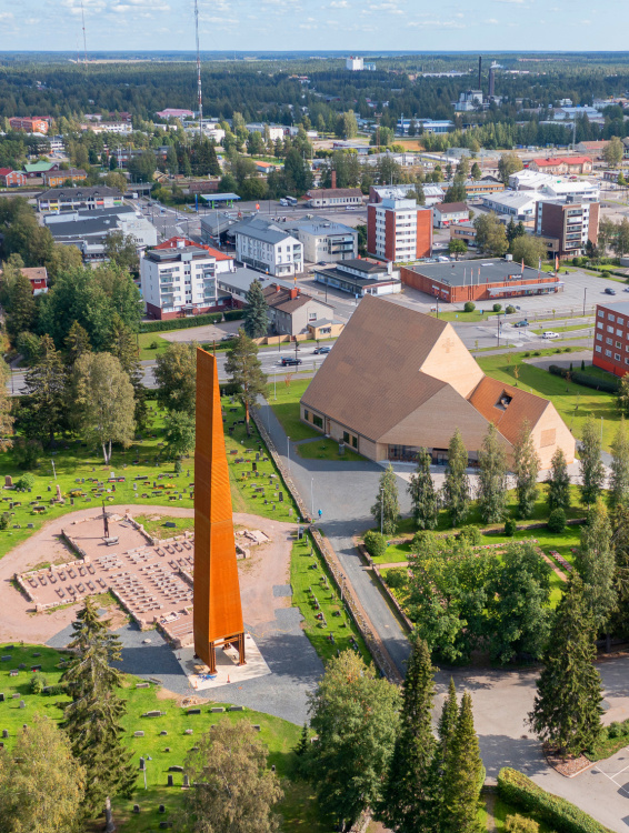 Messu (Herättäjän kirkkopyhä) Pyhän Kolminaisuuden kirkko, Ylivieska